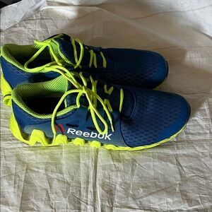 Reebok Men’s Navy and Neon Yellow Sneakers size 11